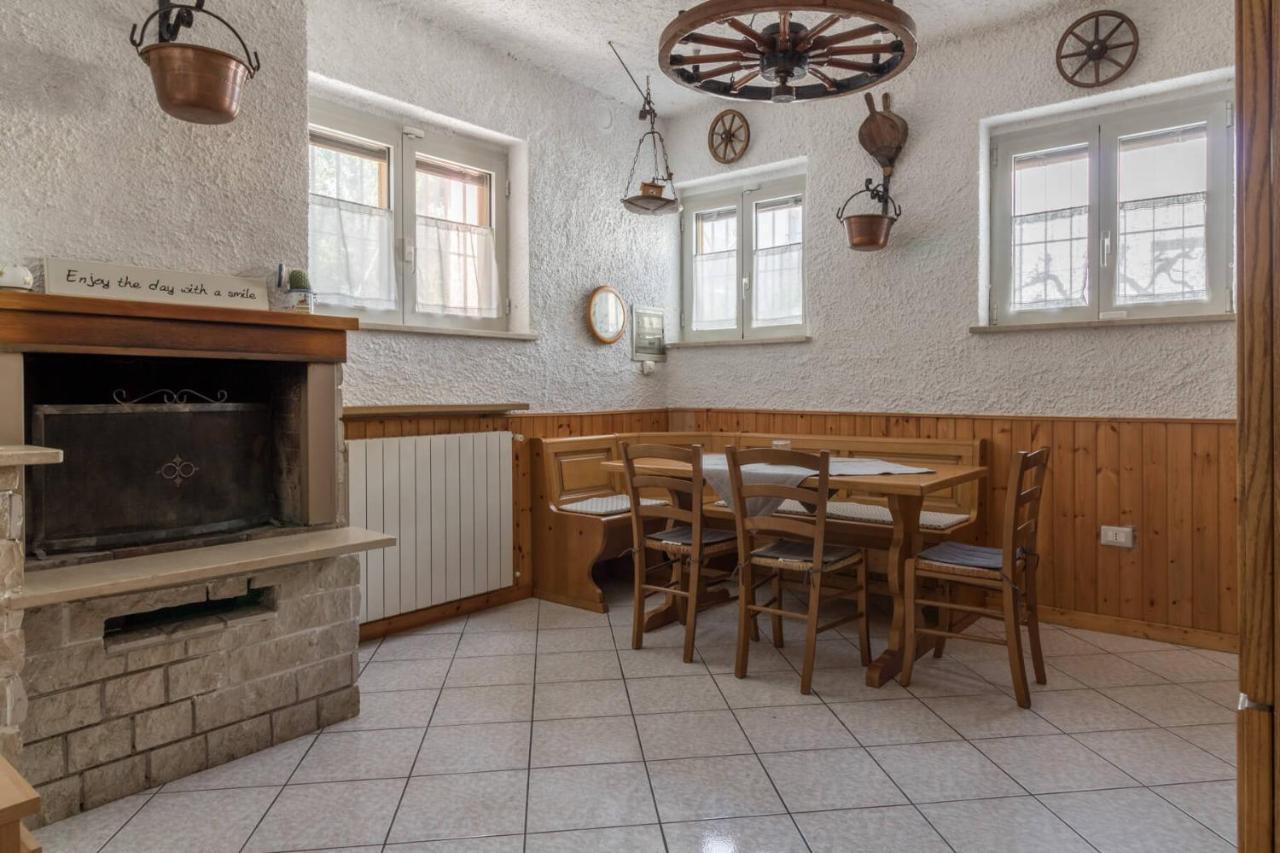 Villa Francesco appartamento La Ruota Desenzano del Garda Esterno foto